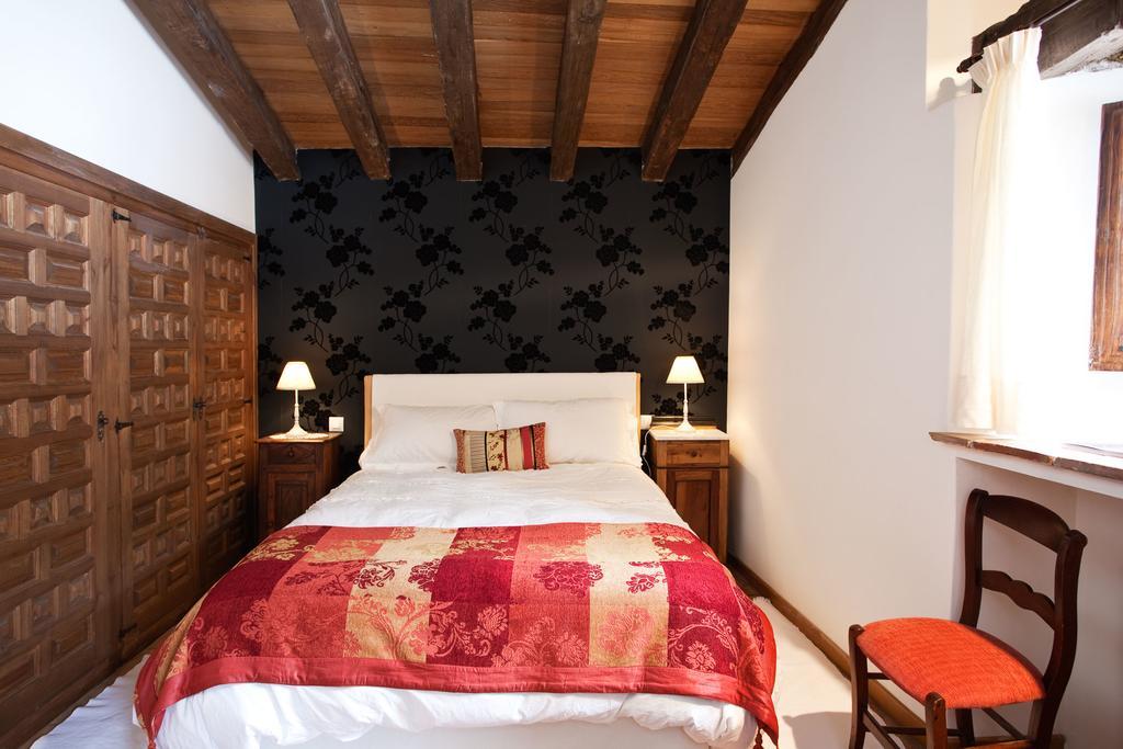 Posada De Urreci Aldeanueva de Cameros Esterno foto