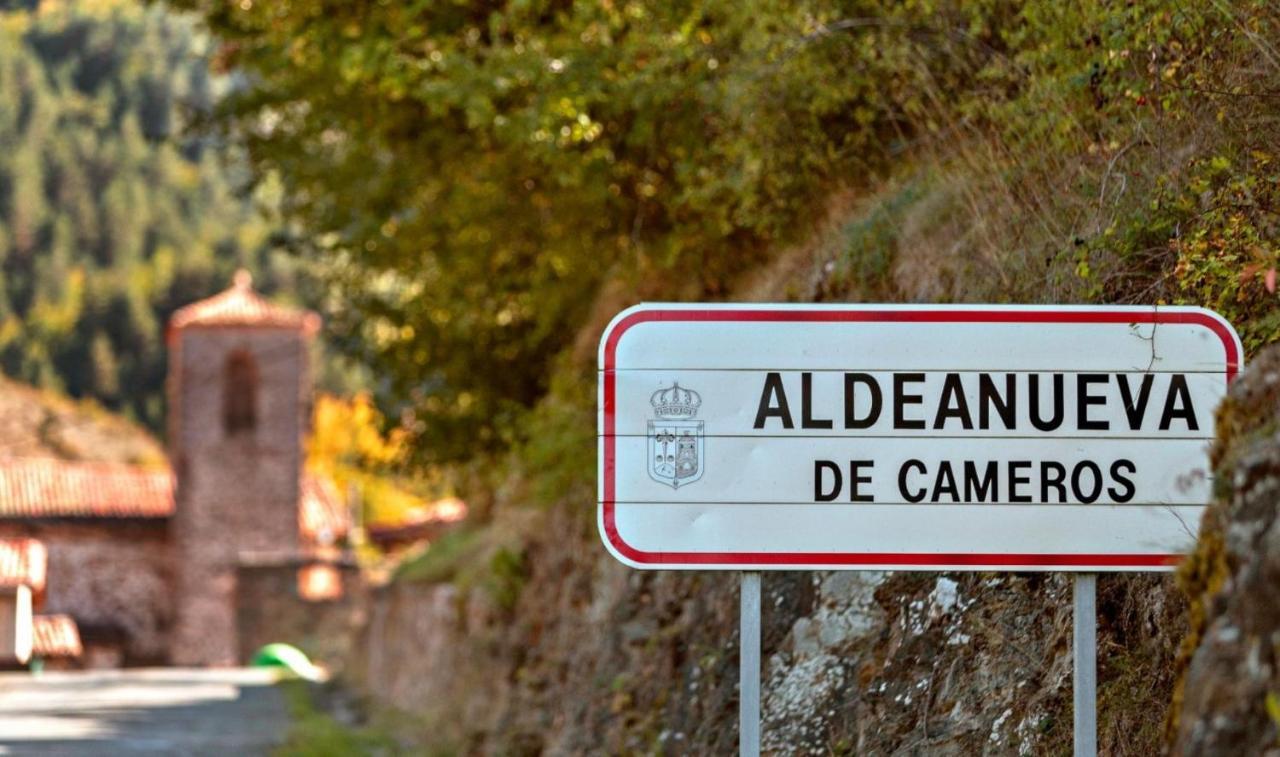 Posada De Urreci Aldeanueva de Cameros Esterno foto